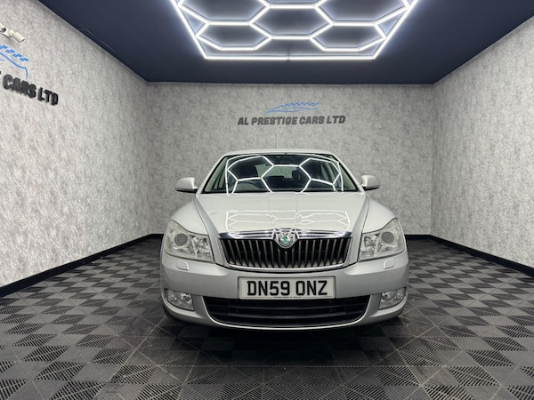 Used Skoda Octavia 2009 for sale - 72936021: Photo 2