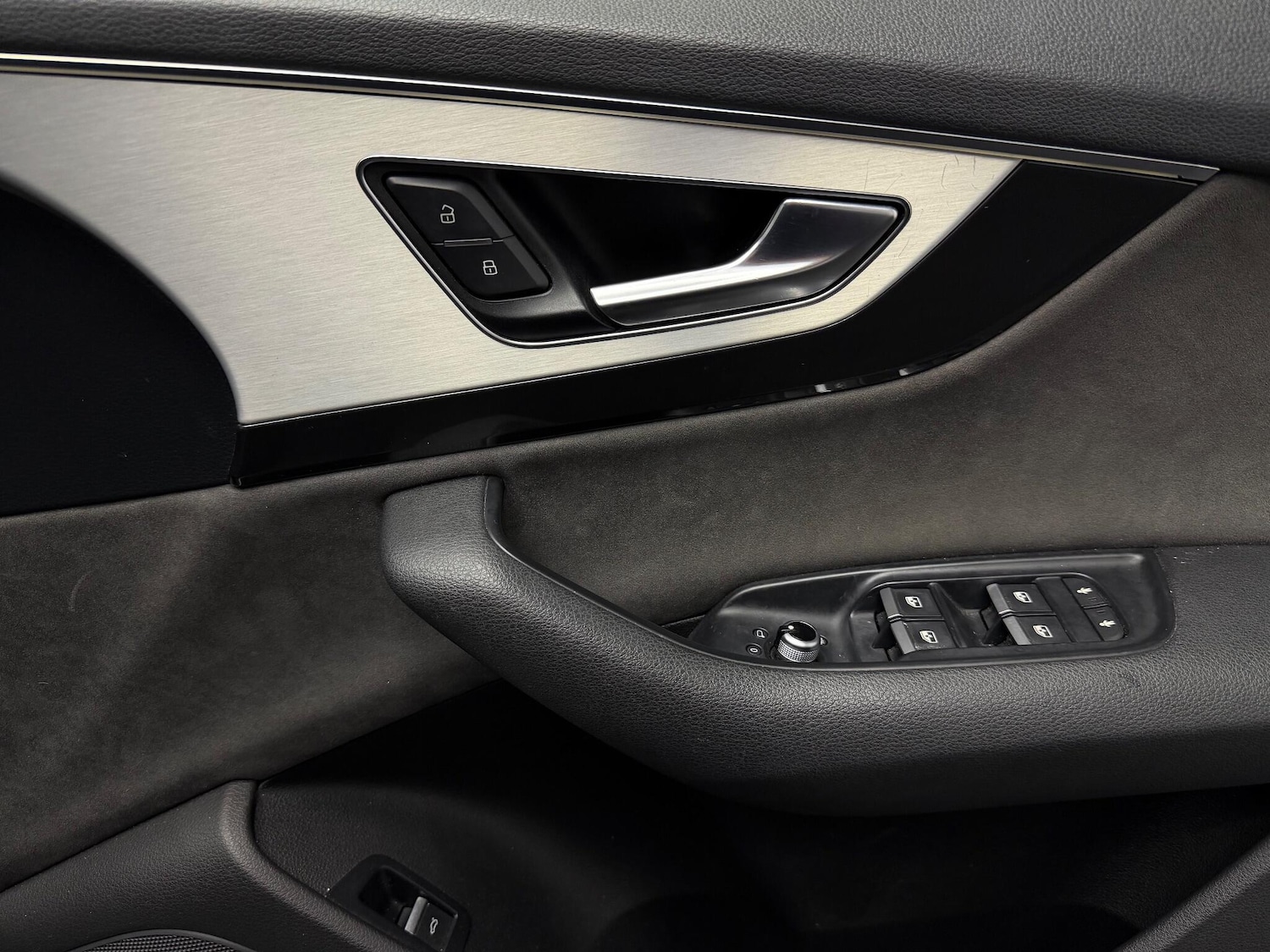 Used Audi Q7 2016 for sale - 78058318: Photo 26