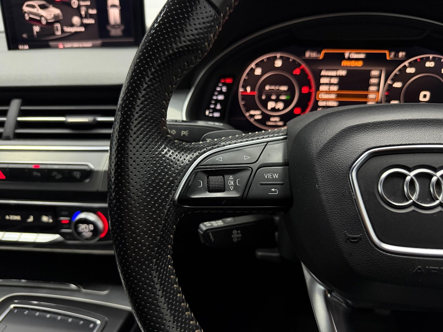 Used Audi Q7 2016 for sale - 78058318: Photo 8