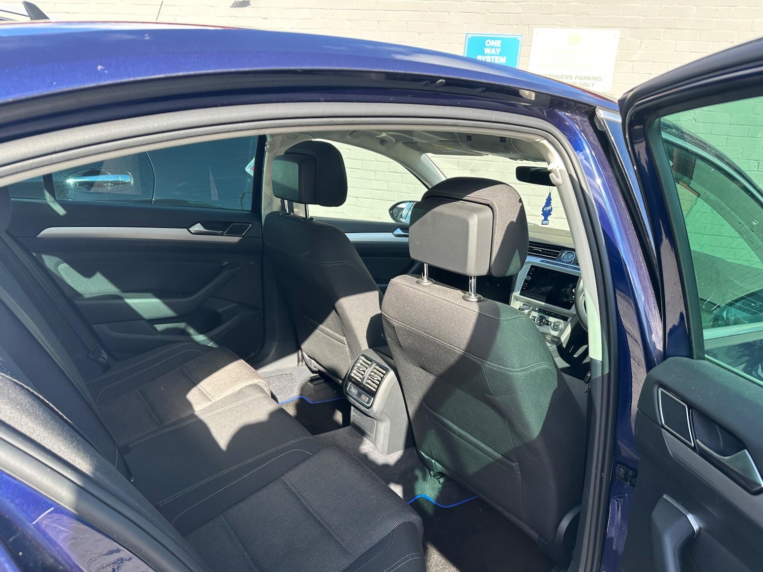 Used Volkswagen Passat 2019 for sale - 77709622: Photo 4