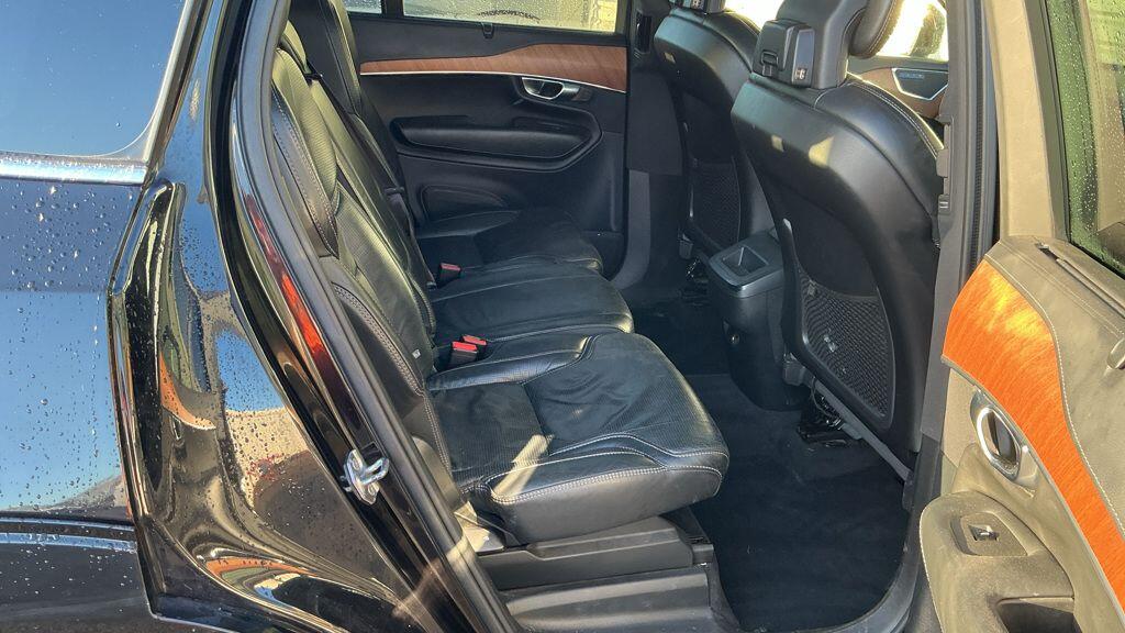 Used Volvo XC90 2018 for sale - 77060236: Photo 3