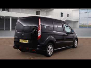 Used Ford Grand Tourneo Connect 2017 for sale - 74934644: Photo