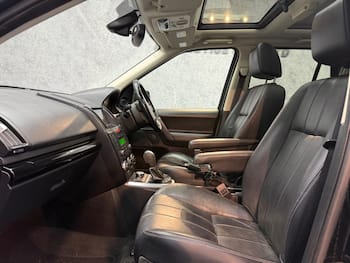 Used Land Rover Freelander 2011 for sale - 79681113: Photo
