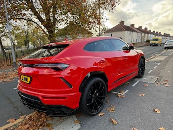 Used Lamborghini Urus 2020 for sale - 76752857: Photo