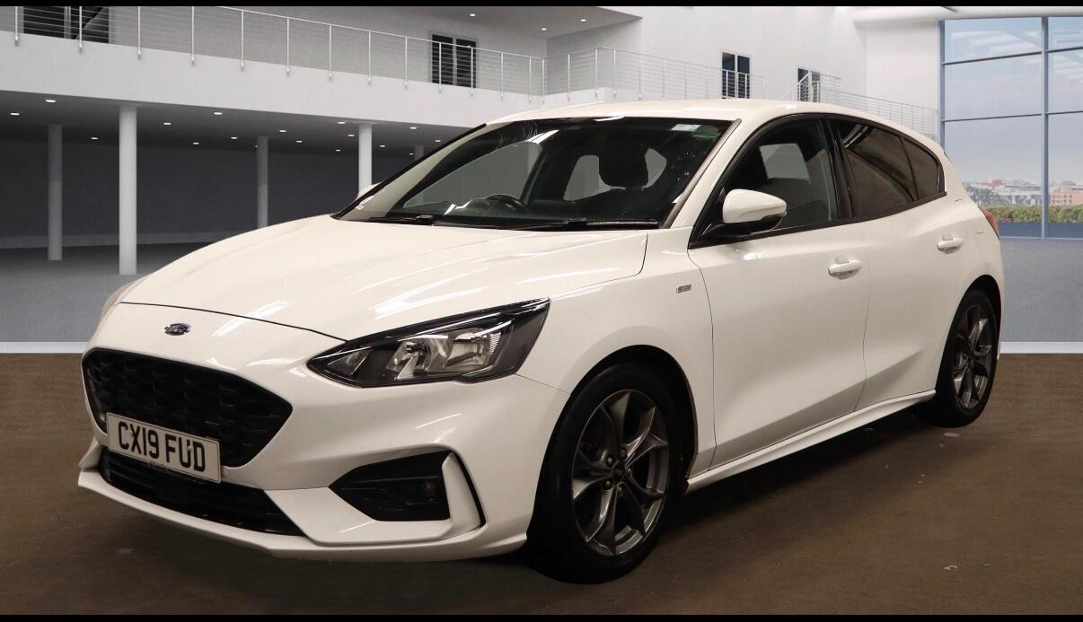 Used Ford Focus 2019 for sale - 76521836: Photo 1