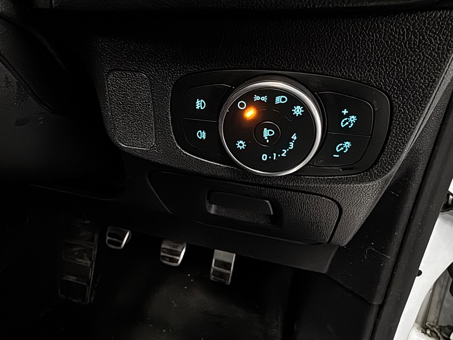 Used Ford Focus 2019 for sale - 76521836: Photo 23