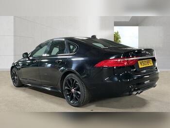 Used Jaguar XF 2017 for sale - 79664361: Photo