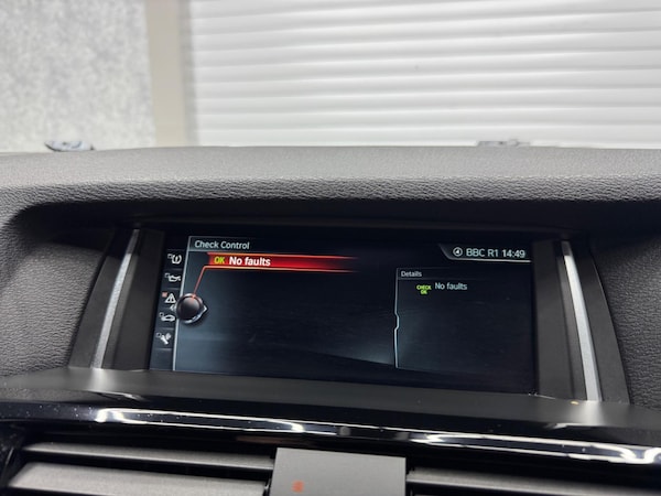 Used BMW X4 2016 for sale - 73931298: Photo 16