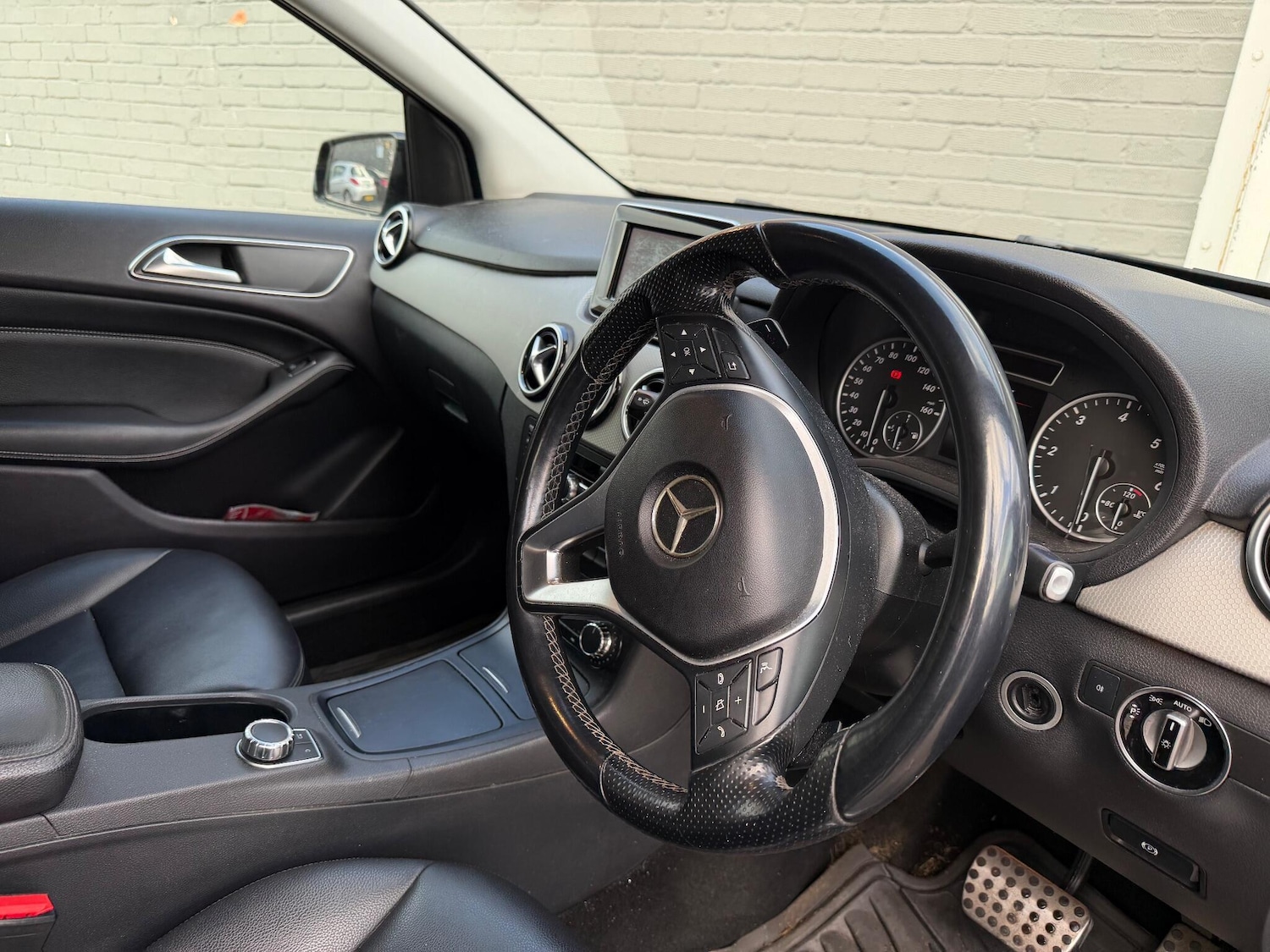 Used Mercedes-Benz B Class for sale - 77267529: Photo 2
