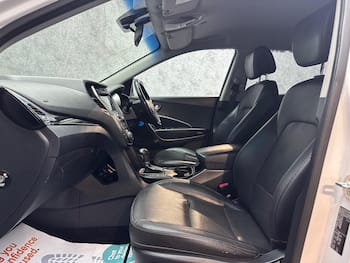 Used Hyundai Santa Fe 2015 for sale - 79664582: Photo