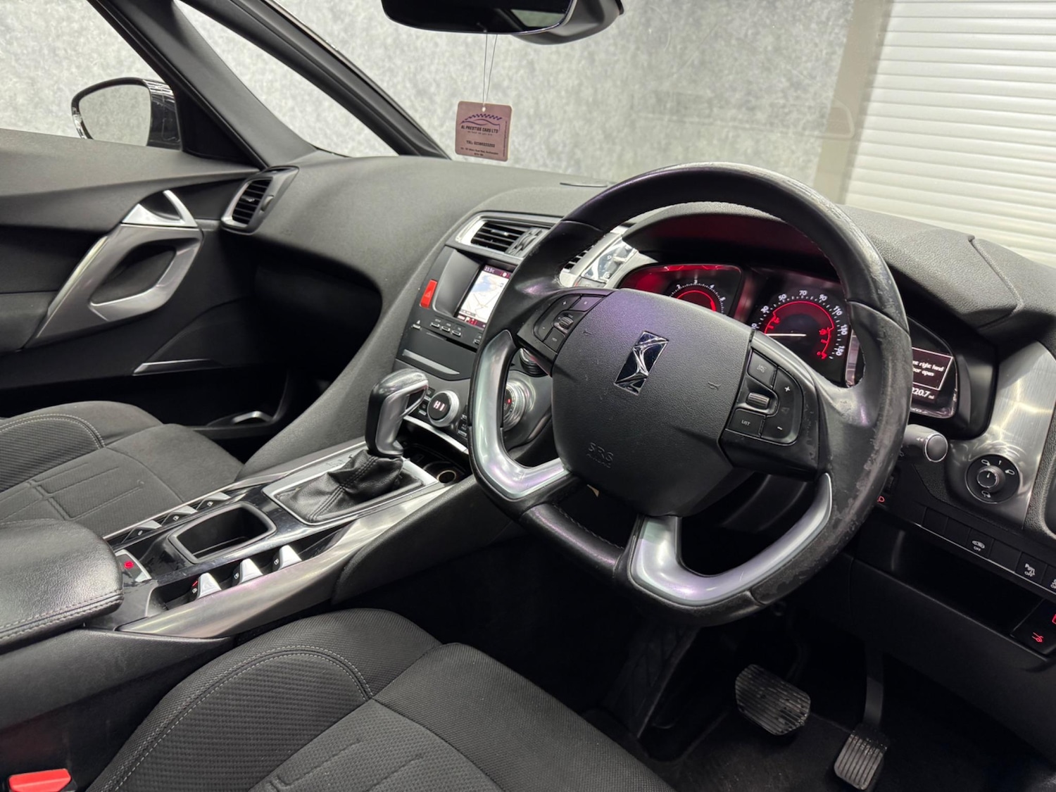 Used DS Automobiles DS 5 2016 for sale - 76084949: Photo 2