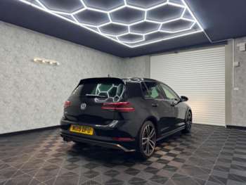 Used Volkswagen Golf 2019 for sale - 74196655: Photo