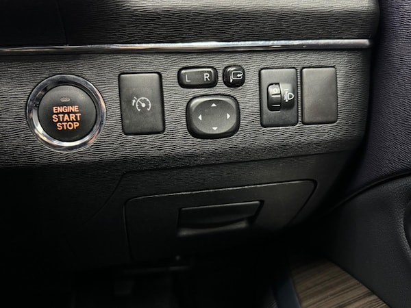 Used Toyota Avensis 2012 for sale - 72926298: Photo 22