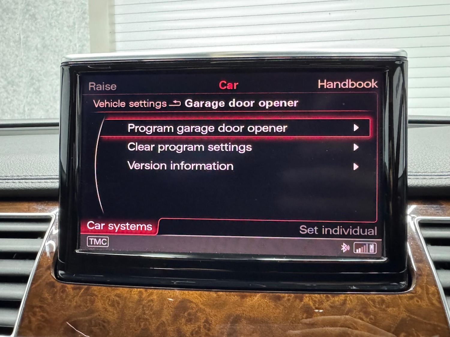 Used Audi A8 2011 for sale - 76484475: Photo 10