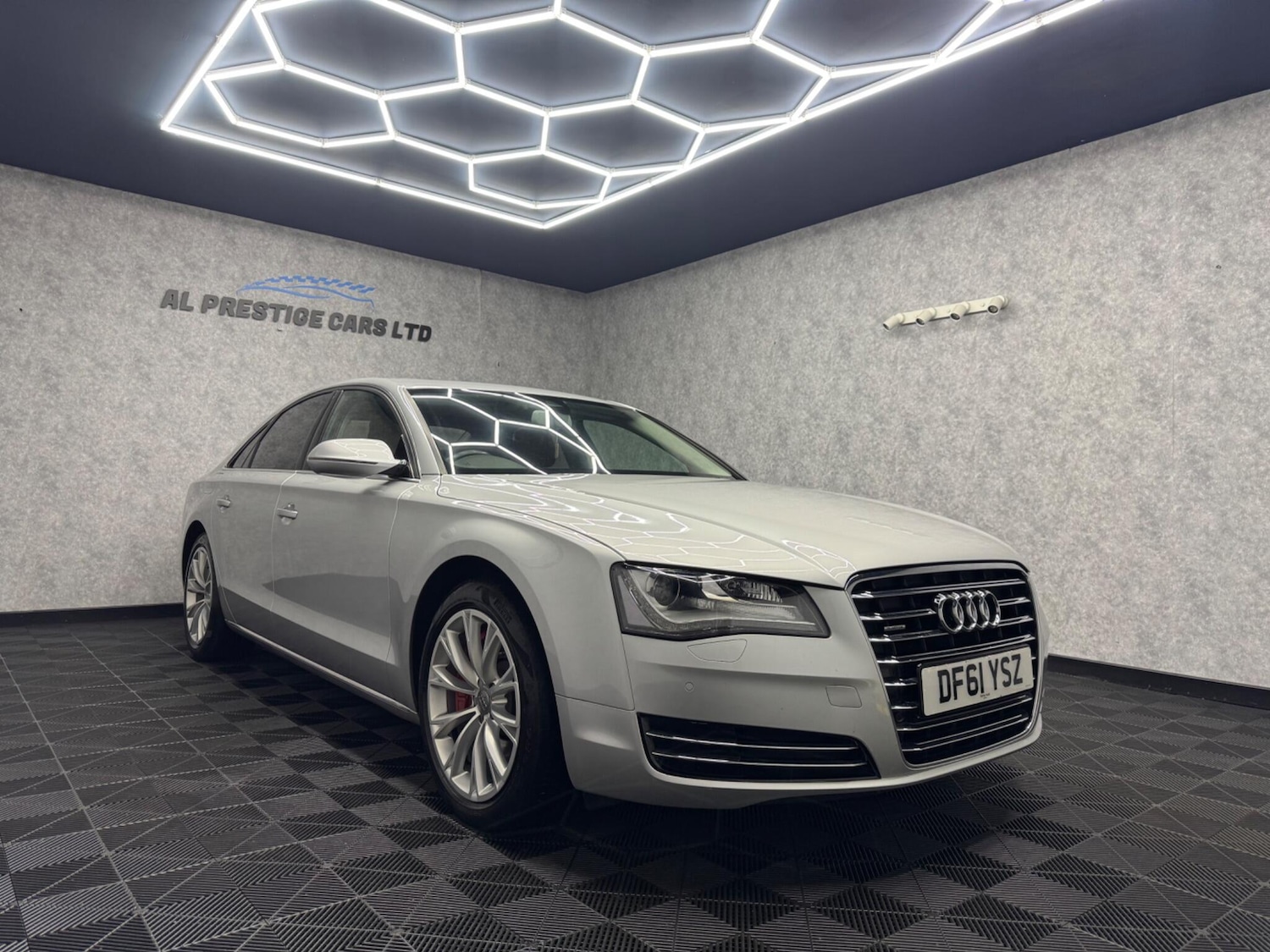 Used Audi A8 2011 for sale - 76484475: Photo 27