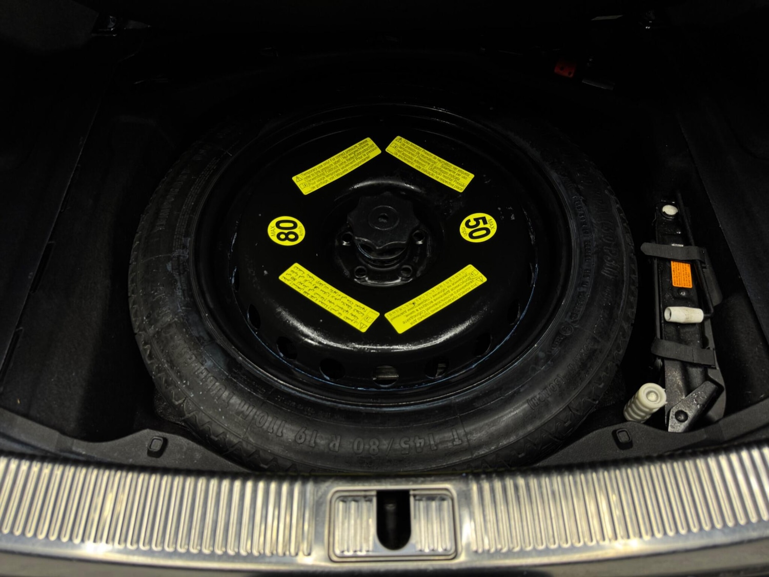 Used Audi A8 2011 for sale - 76484475: Photo 35