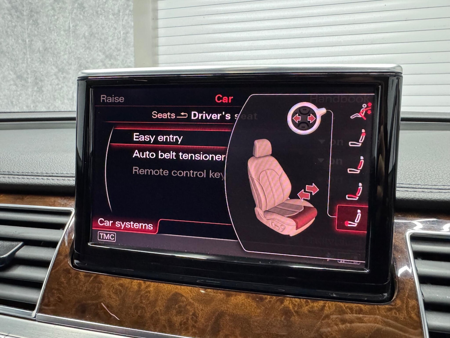 Used Audi A8 2011 for sale - 76484475: Photo 9