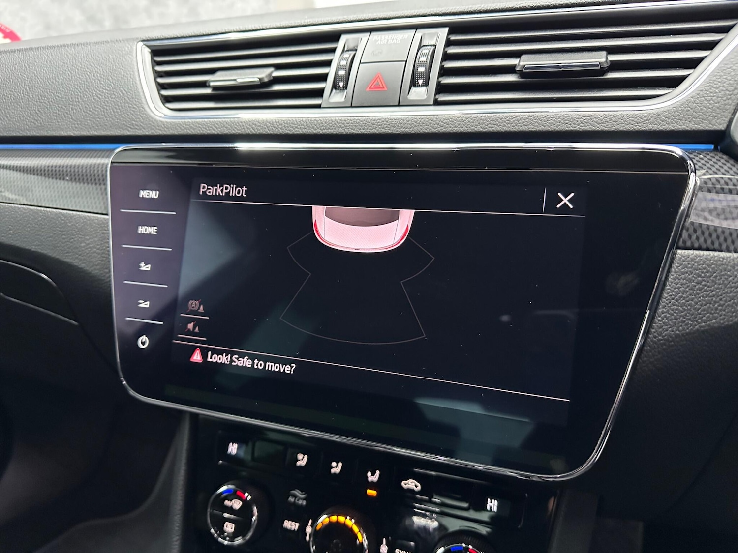 Used Skoda Superb 2018 for sale - 78058951: Photo 14