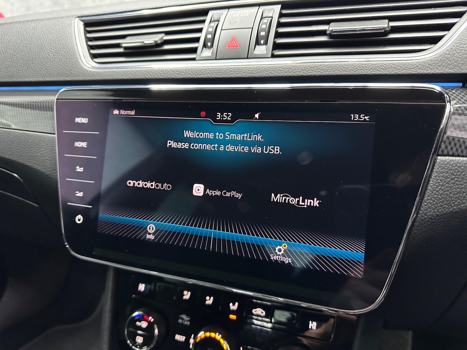 Used Skoda Superb 2018 for sale - 78058951: Photo 16