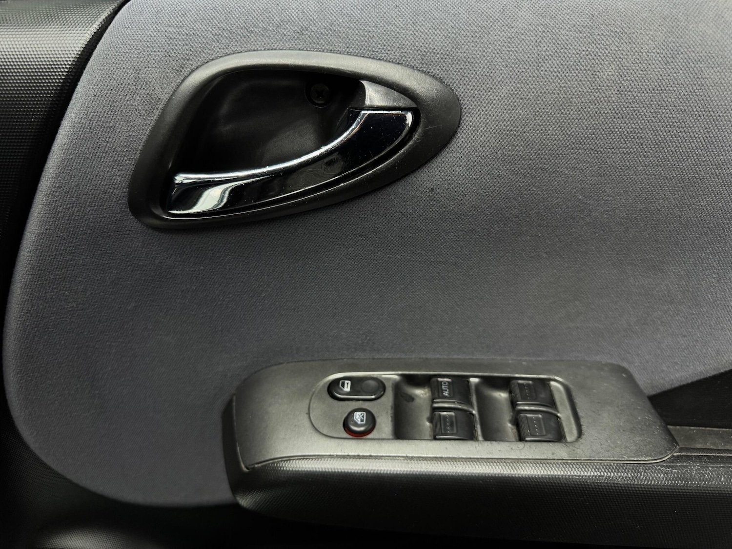 Used Honda Jazz 2005 for sale - 77320888: Photo 11