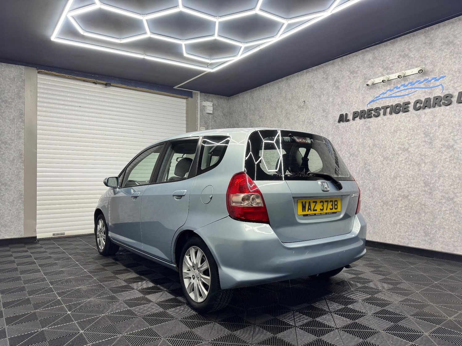 Used Honda Jazz 2005 for sale - 77320888: Photo 4