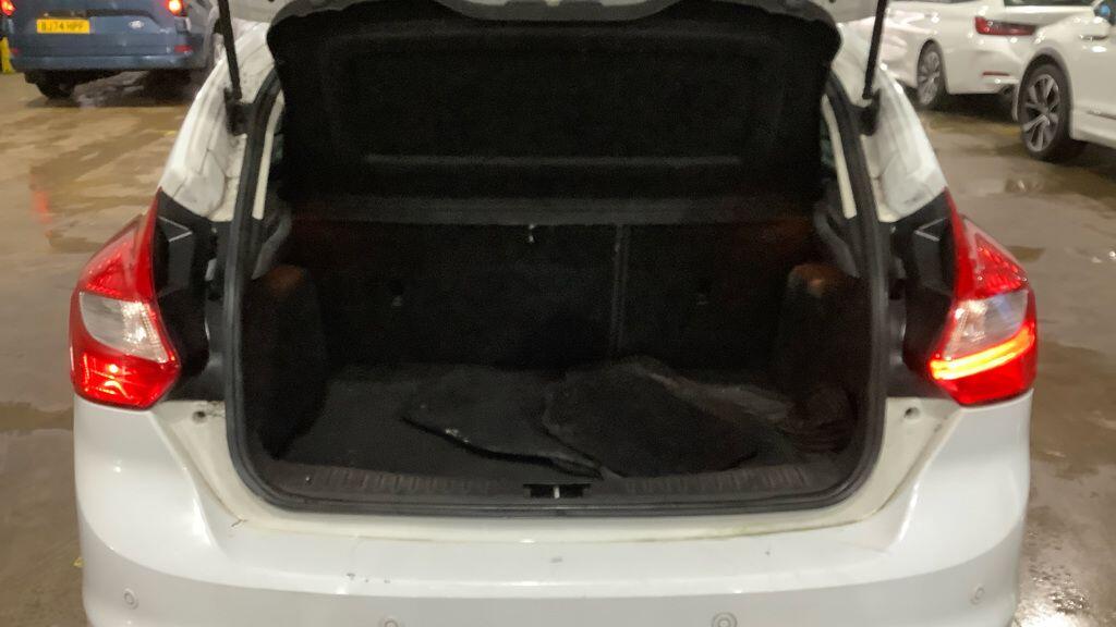 Used Ford Focus for sale - 77484513: Photo 11