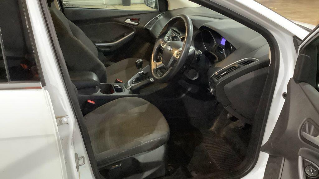 Used Ford Focus for sale - 77484513: Photo 2