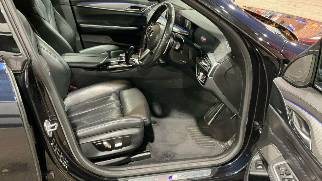 Used BMW 6 Series 2018 for sale - 76457708: Photo 2