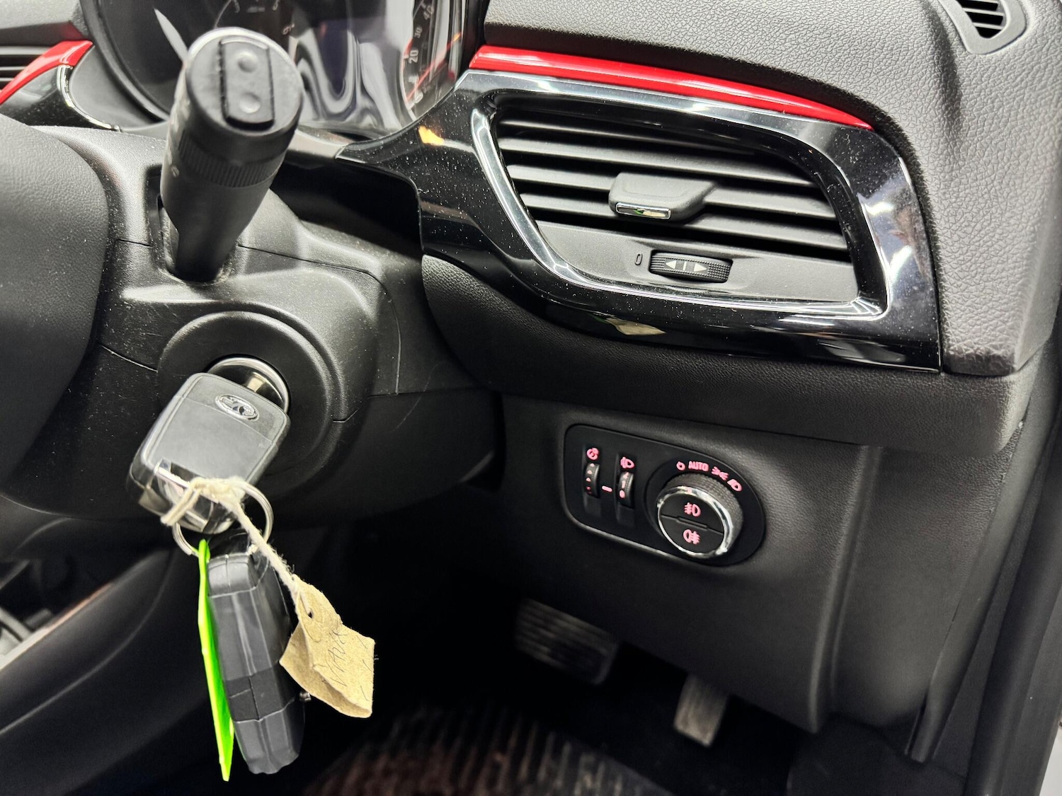 Used Vauxhall Corsa 2015 for sale - 78058966: Photo 20