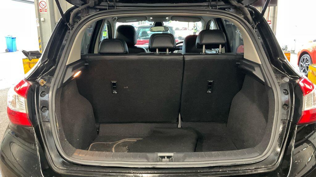 Used Nissan Pulsar for sale - 77021043: Photo 11