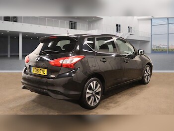 Used Nissan Pulsar 2016 for sale - 77021043: Photo
