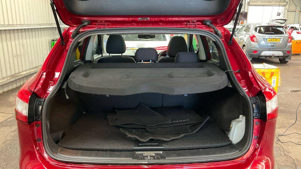 Used Nissan Qashqai 2016 for sale - 76441164: Photo 13