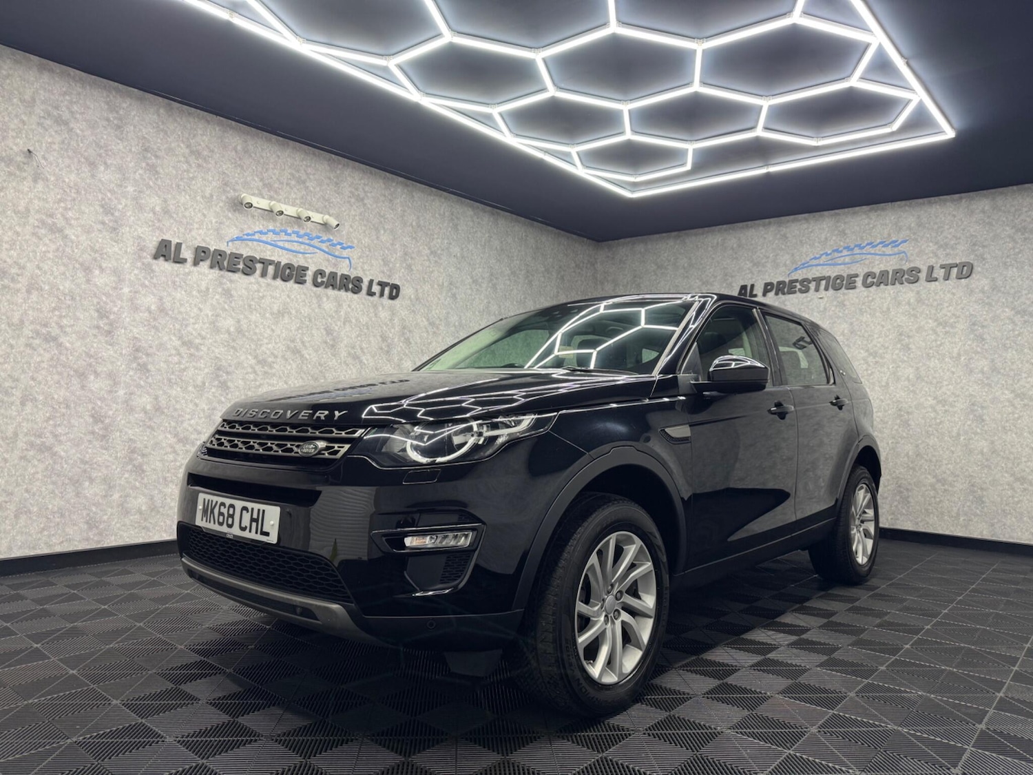 Used Land Rover Discovery Sport for sale - 78057929: Photo 1