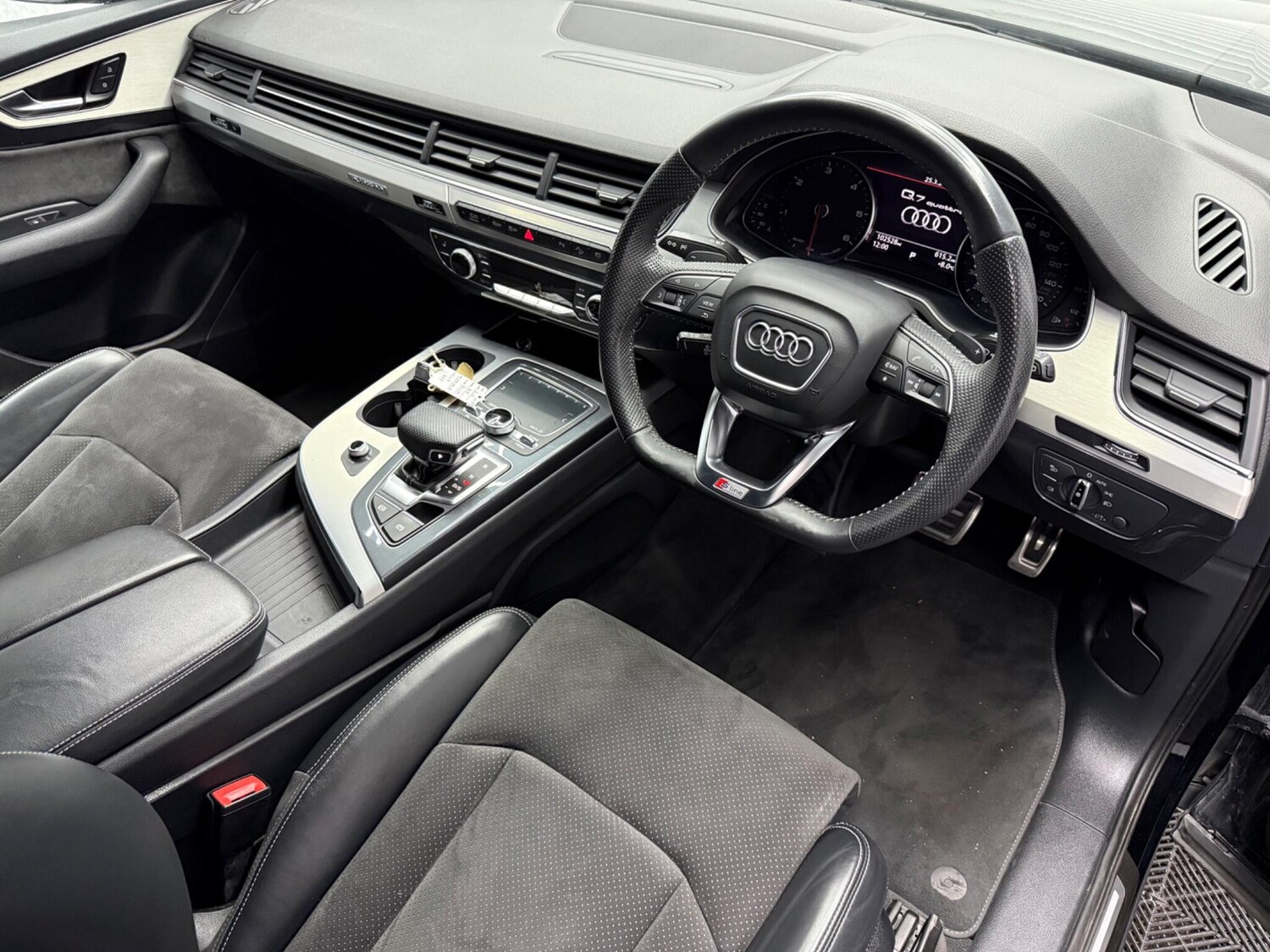 Used Audi Q7 2017 for sale - 78058412: Photo 17