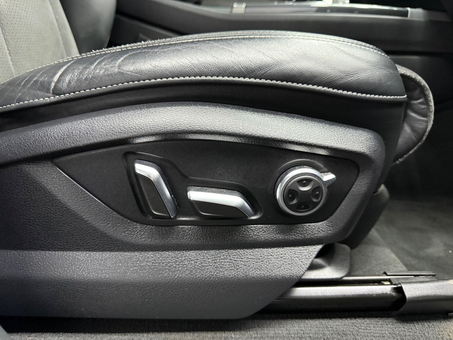 Used Audi Q7 2017 for sale - 78058412: Photo 26