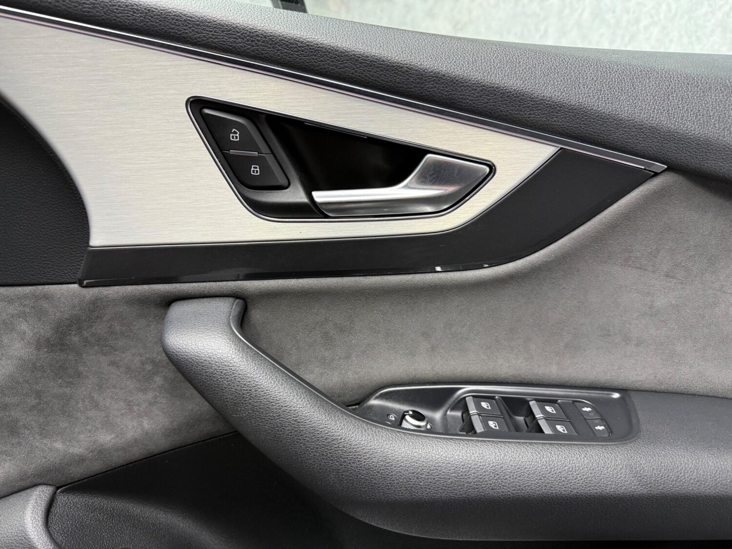 Used Audi Q7 2017 for sale - 78058412: Photo 27