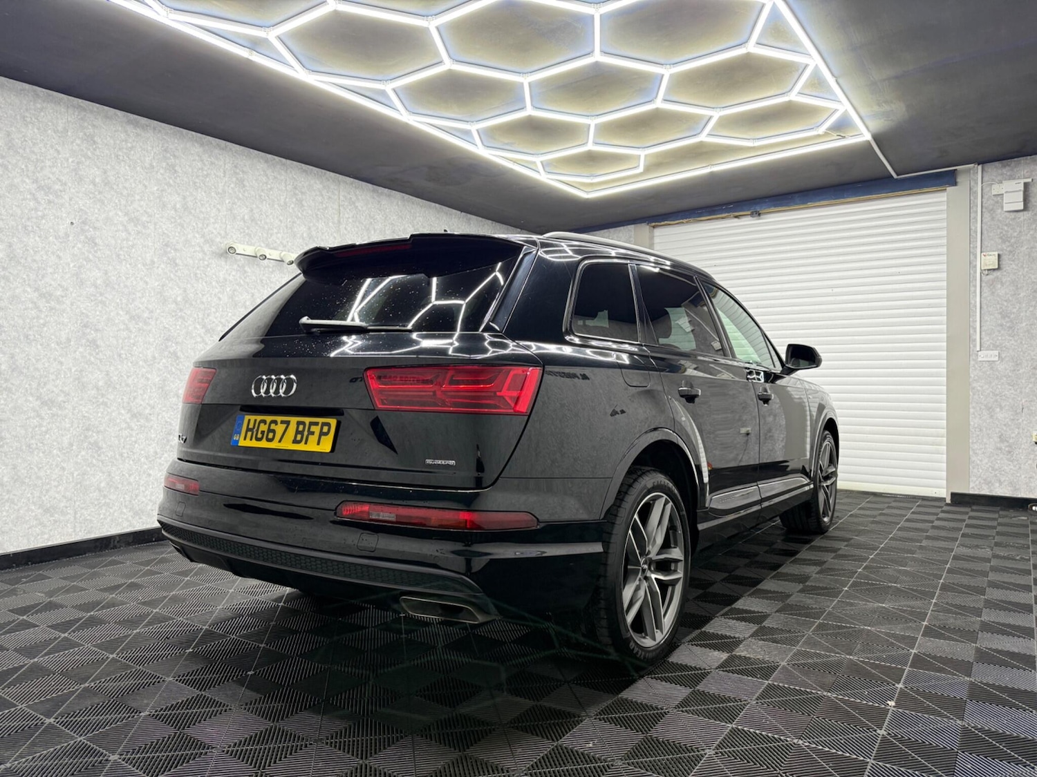 Used Audi Q7 2017 for sale - 78058412: Photo 3