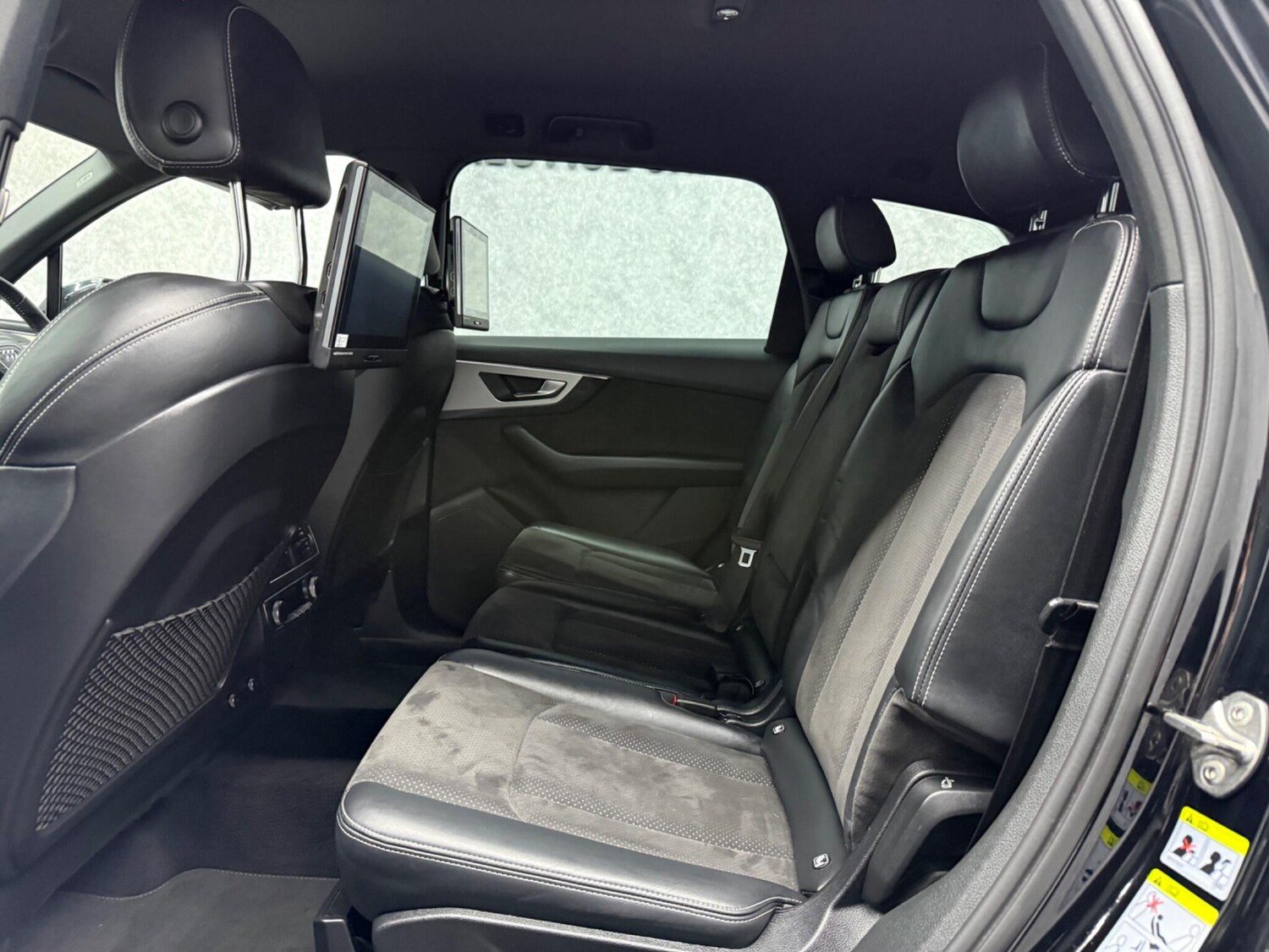 Used Audi Q7 2017 for sale - 78058412: Photo 35