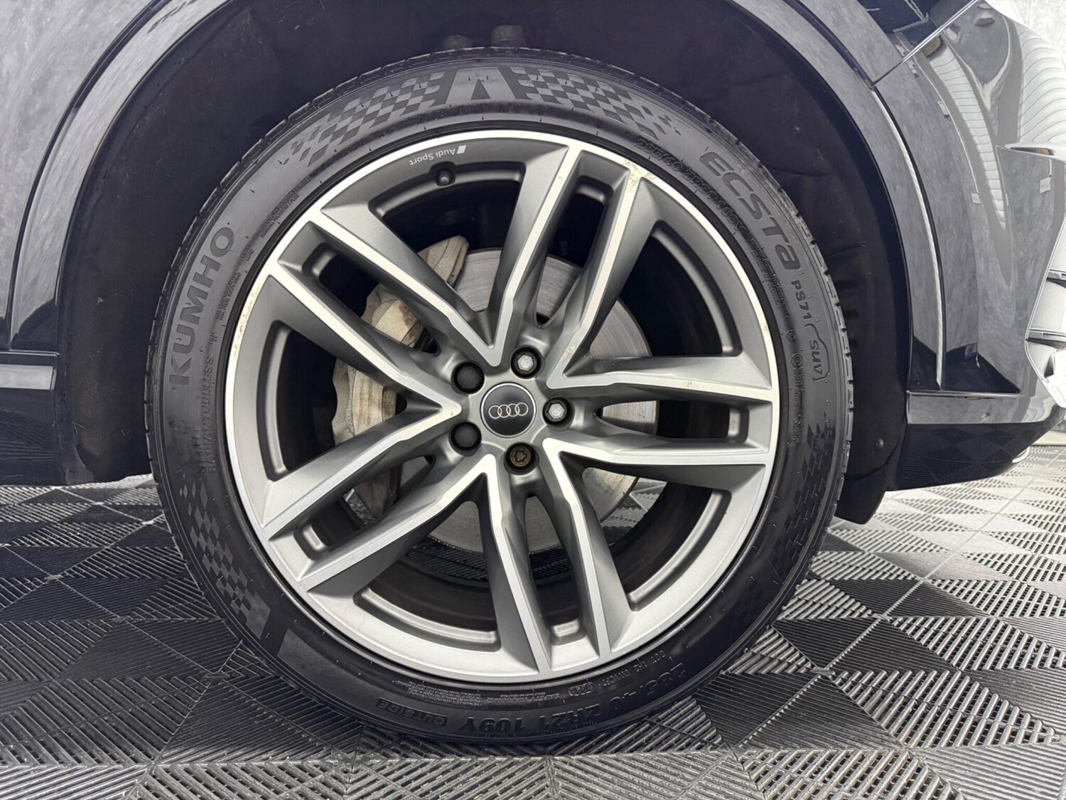 Used Audi Q7 2017 for sale - 78058412: Photo 41