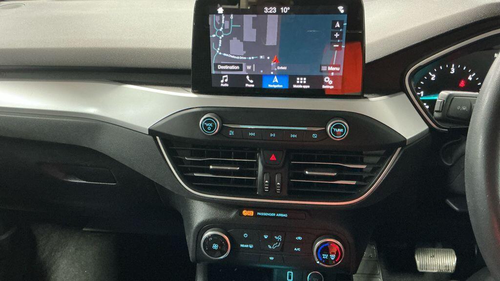 Used Ford Focus 2018 for sale - 76667357: Photo 5