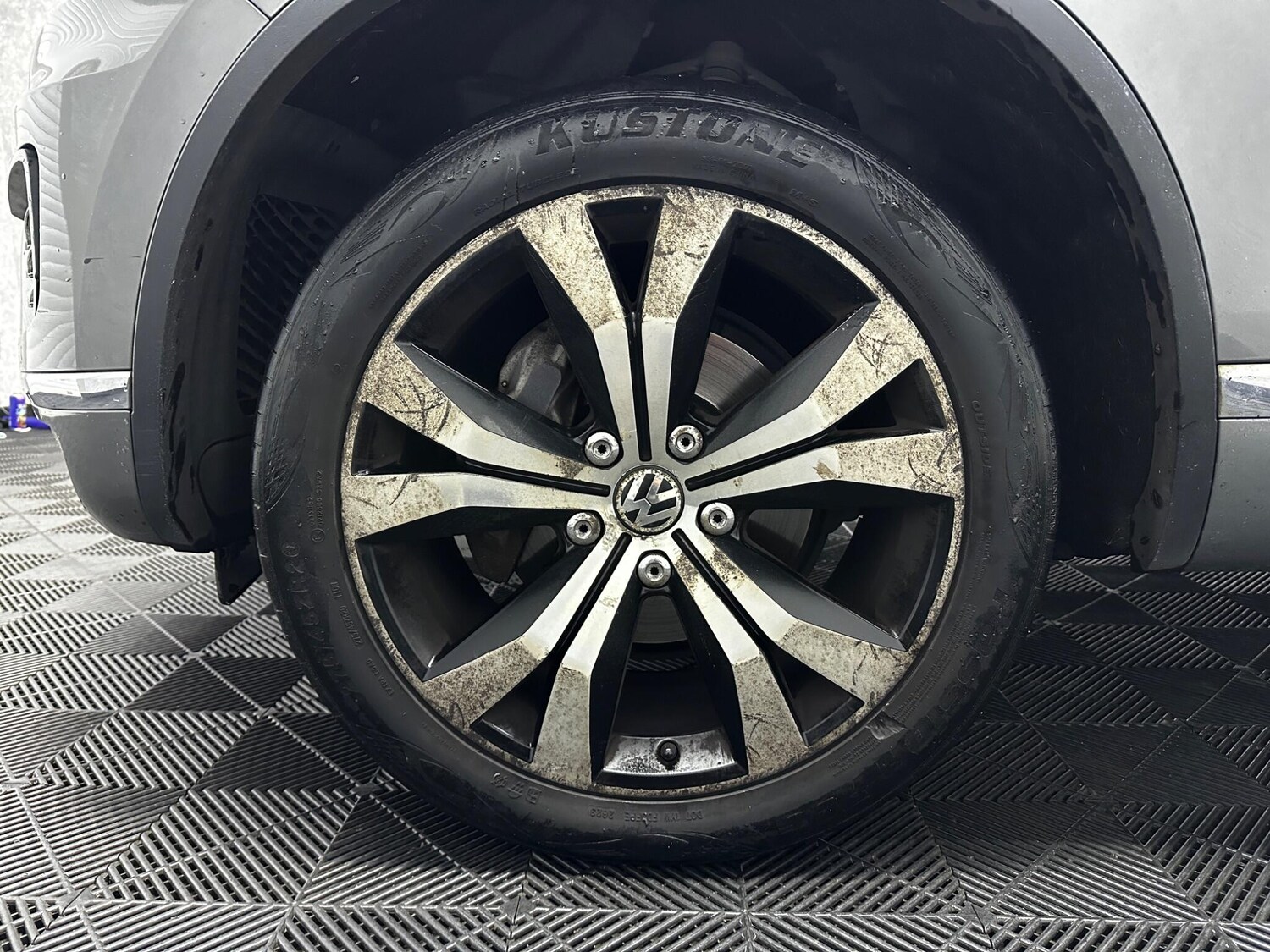 Used Volkswagen Touareg 2015 for sale - 77411198: Photo 33