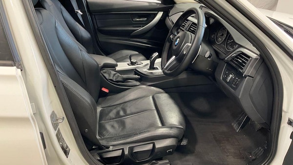 Used BMW 3 Series 2019 for sale - 75681925: Photo 2