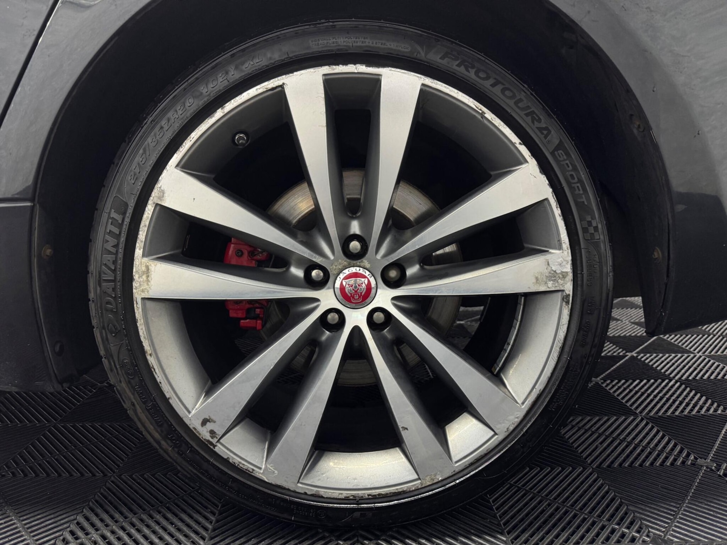 Used Jaguar XJ 2014 for sale - 76998961: Photo 33