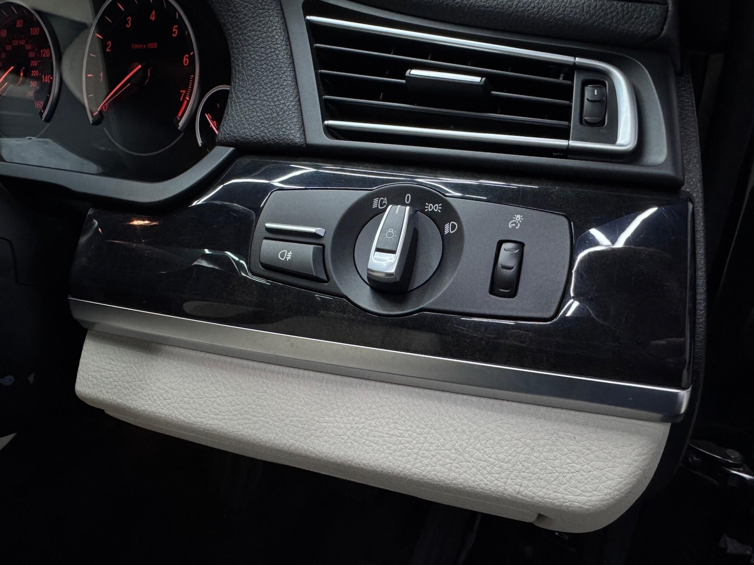 Used BMW 7 Series 2014 for sale - 75682079: Photo 31