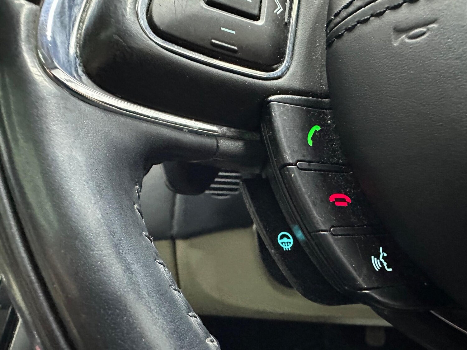 Used Jaguar XJ 2013 for sale - 78058460: Photo 24