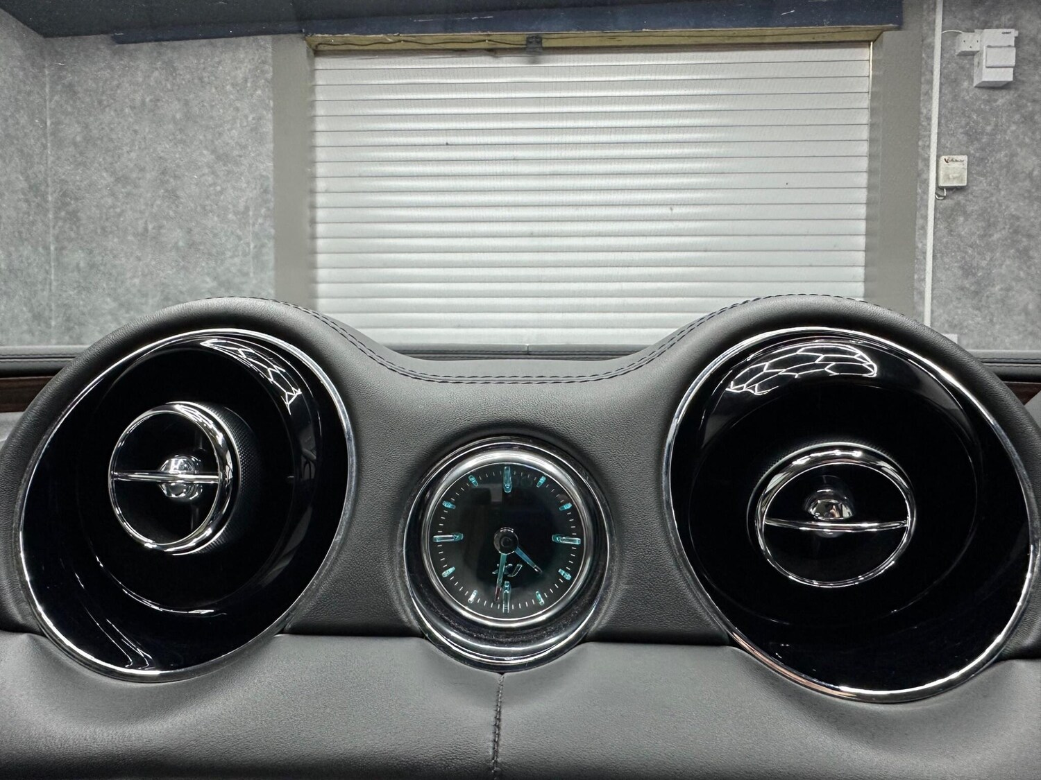 Used Jaguar XJ 2013 for sale - 78058460: Photo 34