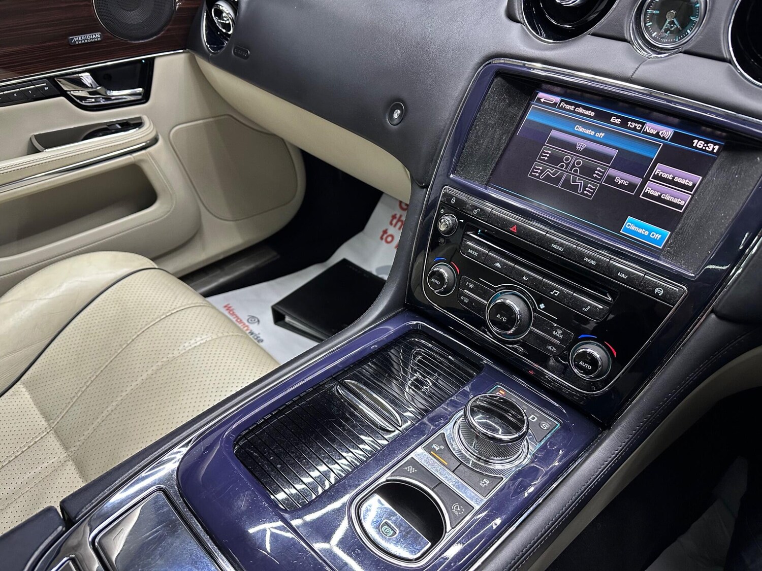 Used Jaguar XJ 2013 for sale - 78058460: Photo 8