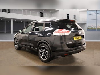 Used Nissan X-Trail 2016 for sale - 77550137: Photo