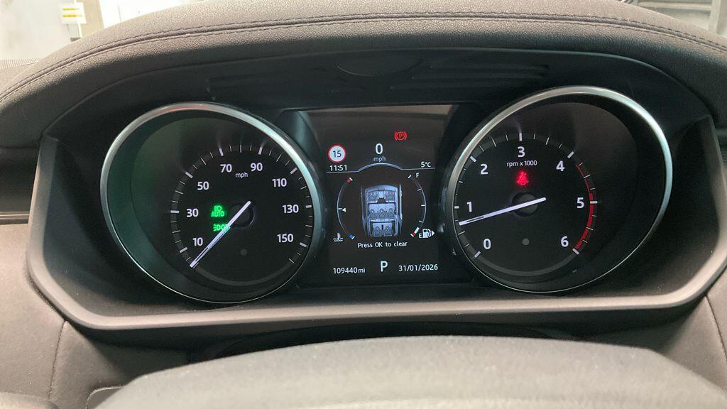 Used Land Rover Discovery 2017 for sale - 77426044: Photo 3