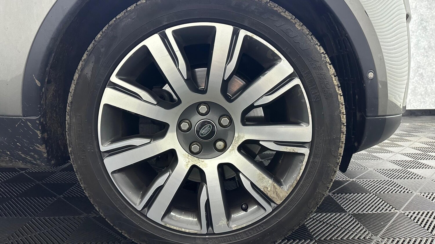 Used Land Rover Discovery 2017 for sale - 77426044: Photo 45